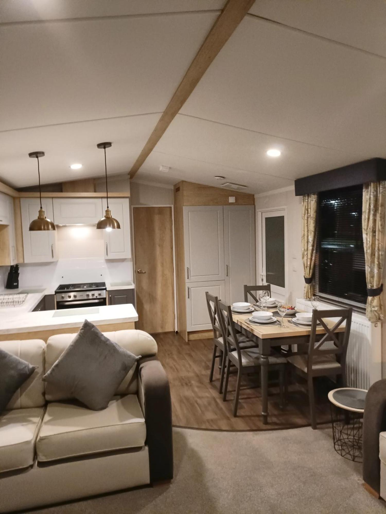 Villa Hillingworth'S Hot Tub Retreat - Lochmaben Dumfries Exterior foto